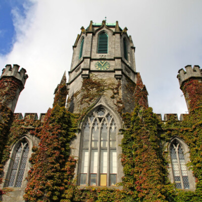 Vysokeskoly-Irsko-University-Galway-kampus2