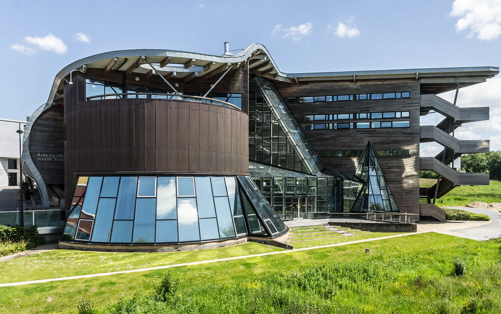 Vysokeskoly-Irsko-University-Limerick-kampus2