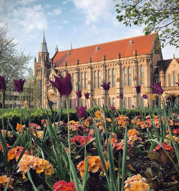 Vysokeskoly-velkabritanie-University-of-Manchester-galerie-kampus