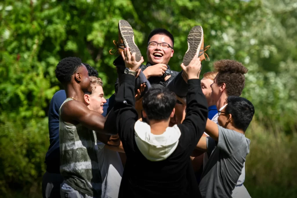 Fryeburg Academy střední internátní škola v Amecice summer camp, letní tábor