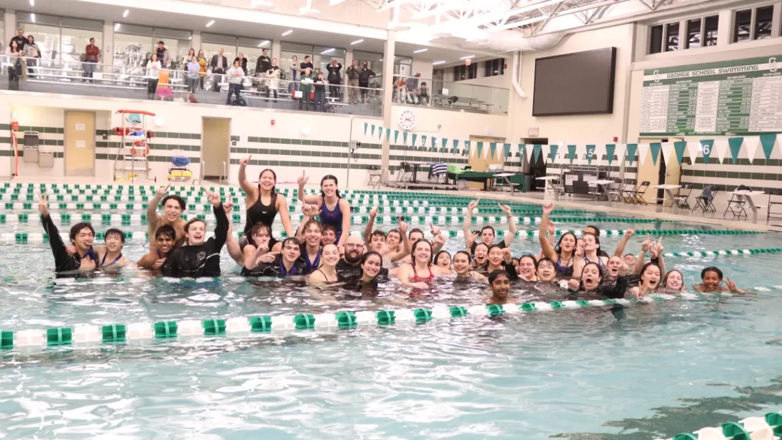 George School internátní střední škola USA – plavání